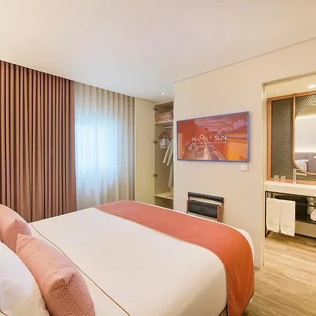 Moon & Sun 酒店 4*