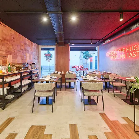 Hotel Moon & Sun Braga