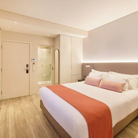 Moon & Sun Hotel 4*