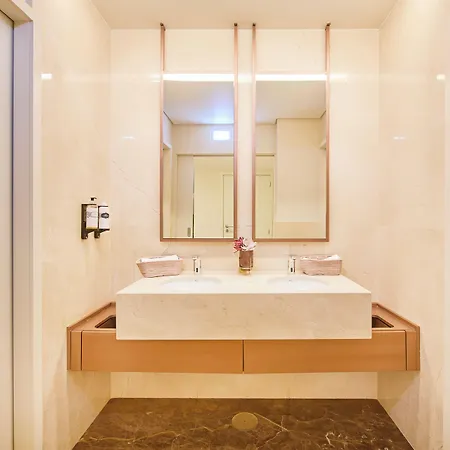 Moon & Sun Hotel 4*