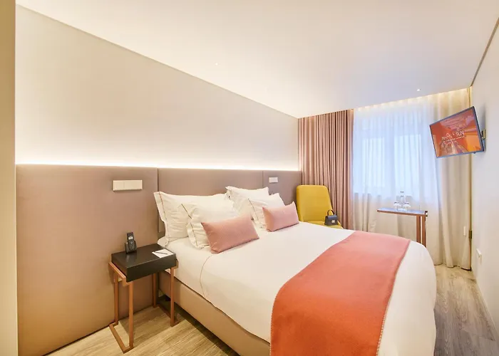 酒店 Moon & Sun 4*