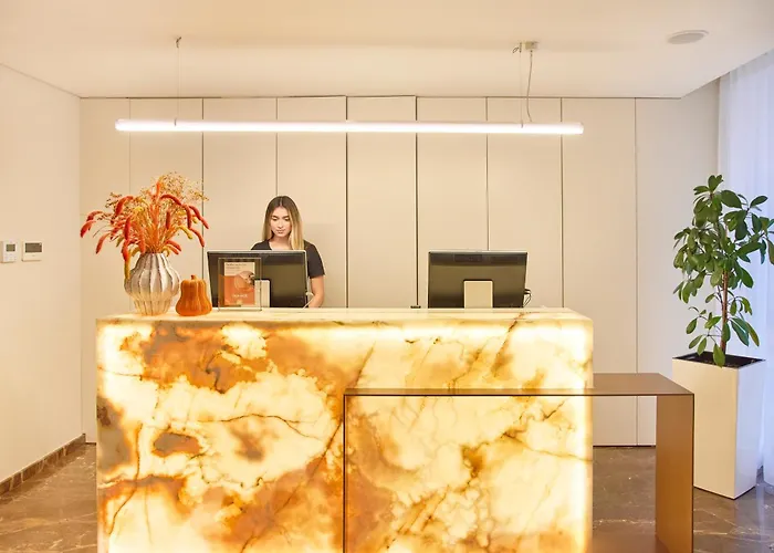 ホテル Moon & Sun 4*