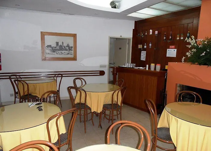 酒店 Moon & Sun 4*