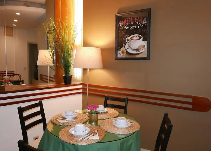 ホテル Moon & Sun 4*