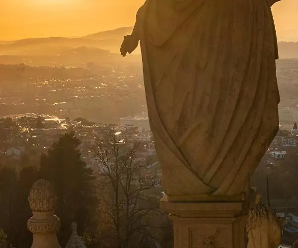 Moon & Sun 4* ブラガ